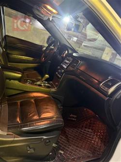 جیپ گراند شیرۆکی